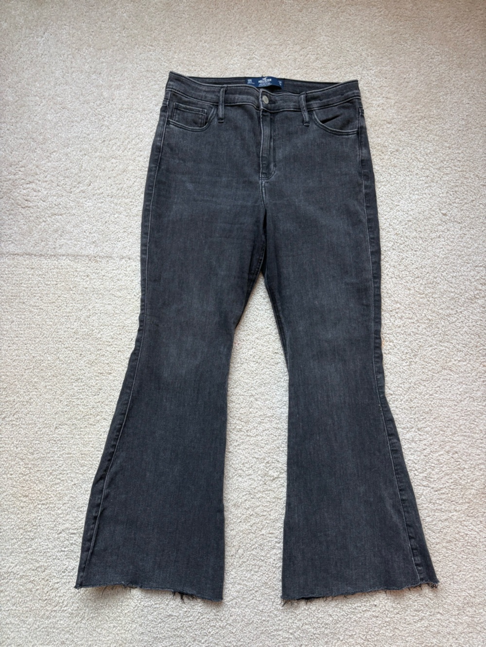 Hollister Women's Black Flare Slit Denim Jeans Size 31 US 13 Short